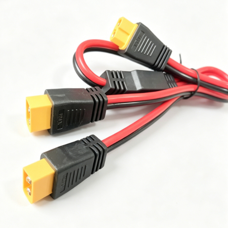 Solar Combiner Box - 60cm 12AWG XT60 1 Buchse auf