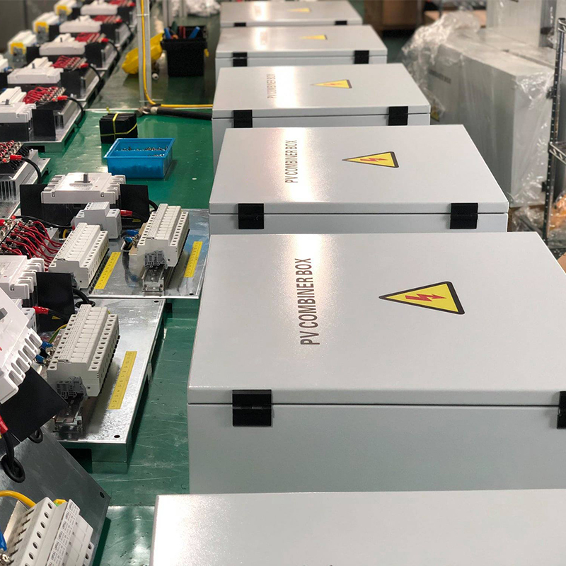 2025 Bestseller Solarmodul-Com – Solar Combiner Box Bewertung und Preis
